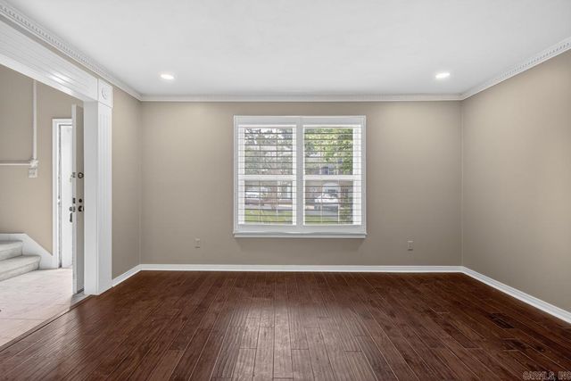 103 Cambridge Place, Little Rock, AR 72227