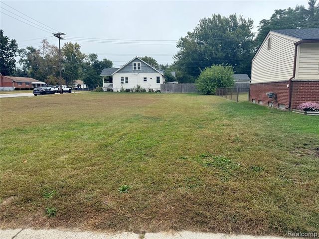 5221 Woodward Street, Wayne, MI 48184