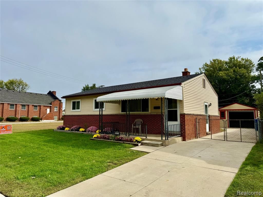 5221 Woodward Street, Wayne, MI 48184