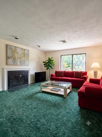 5B Thomas St P4, Saugus, MA 01906