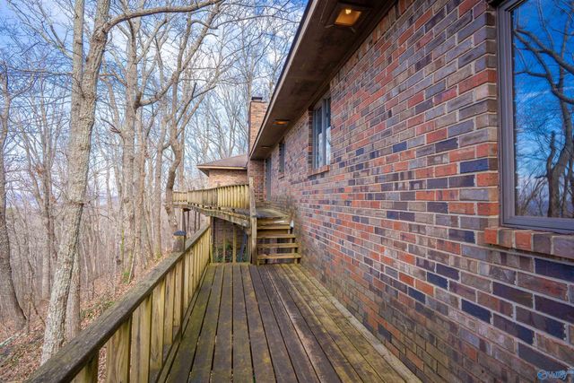 35 Circle Drive NE, Fort Payne, AL 35967