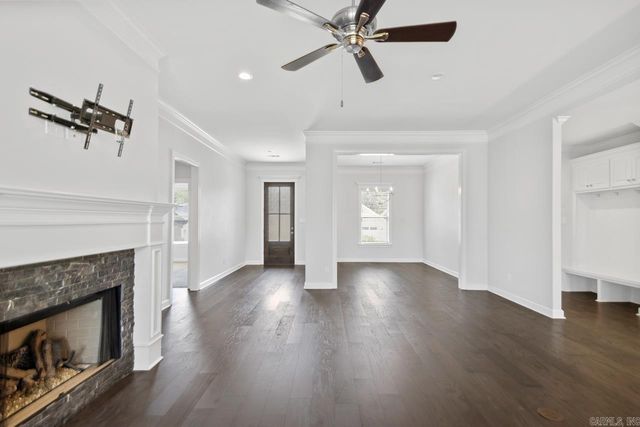 9608 Meadow Creek Drive, Sherwood, AR 72120