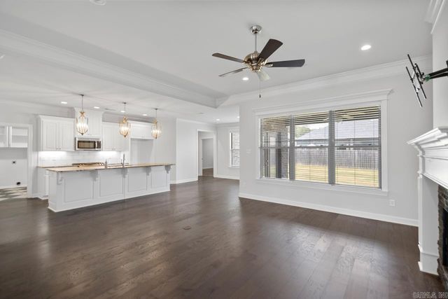 9608 Meadow Creek Drive, Sherwood, AR 72120