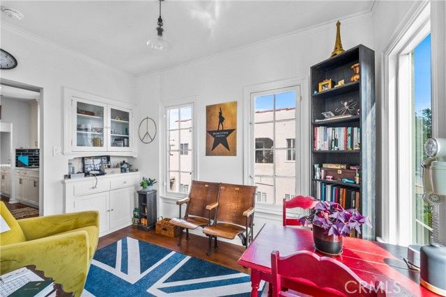 1245 S Hudson, Los Angeles, CA 90019