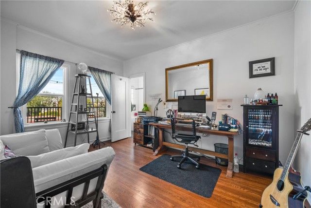 1245 S Hudson, Los Angeles, CA 90019