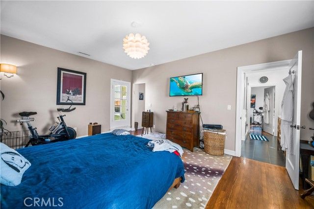 1245 S Hudson, Los Angeles, CA 90019