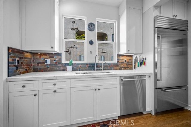 1245 S Hudson, Los Angeles, CA 90019