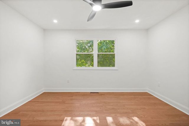 1107 JARVIS LN, Lansdale, PA 19446