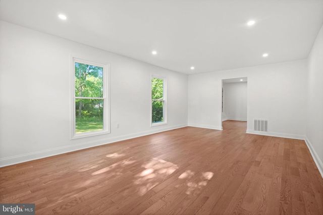 1107 JARVIS LN, Lansdale, PA 19446