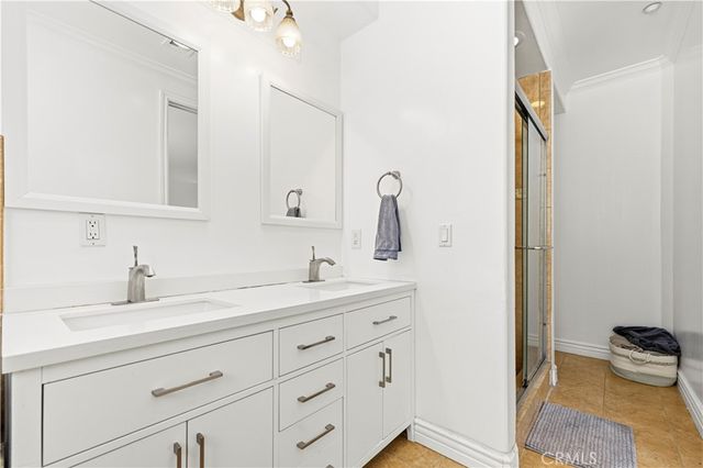 11145 Sunshine Terrace 102, Studio City, CA 91604