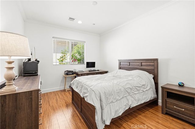11145 Sunshine Terrace 102, Studio City, CA 91604