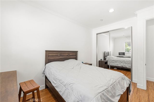 11145 Sunshine Terrace 102, Studio City, CA 91604