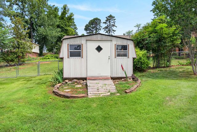 208 Holly Road, Taylors, SC 29687