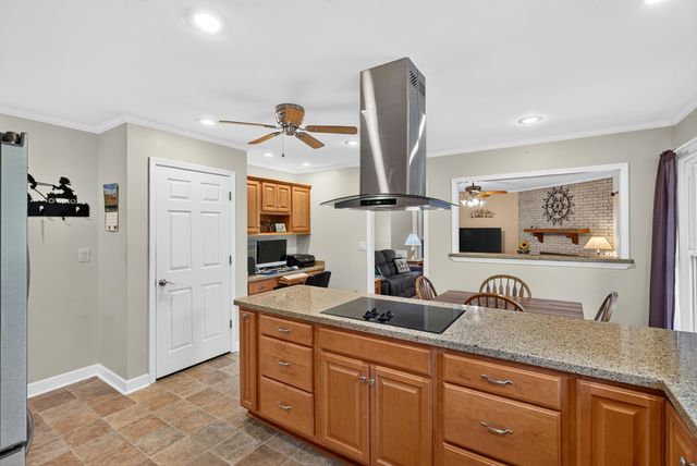 208 Holly Road, Taylors, SC 29687