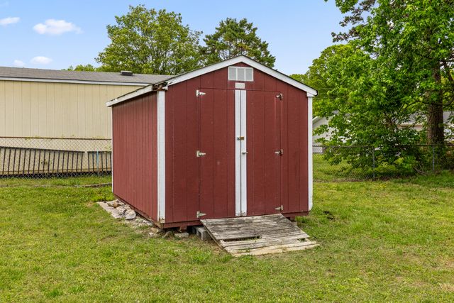305 Ballard Street, Dayton, TN 37321