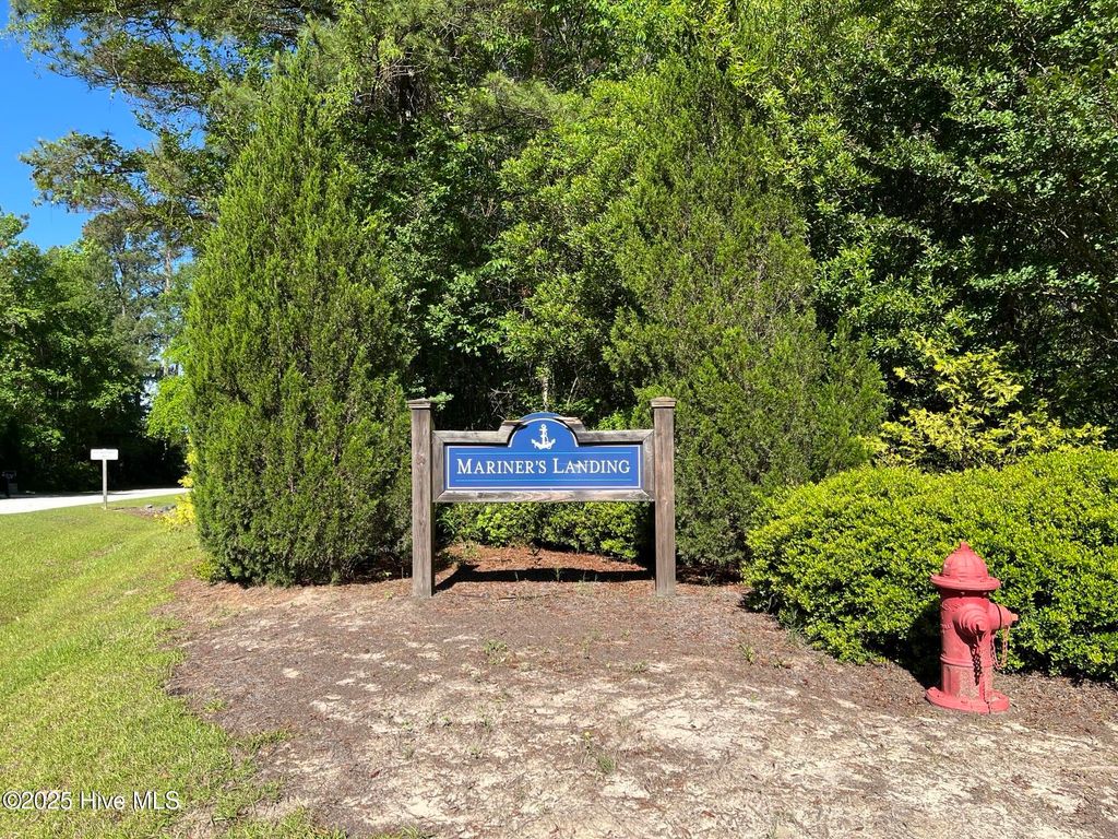 3227 Lee Landing Road, New Bern, NC 28560