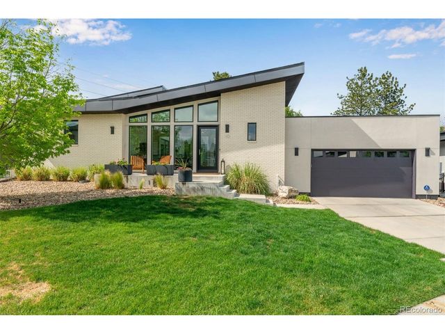 10 Wilder Ln, Littleton, CO 80123