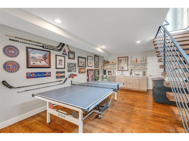 10 Wilder Ln, Littleton, CO 80123
