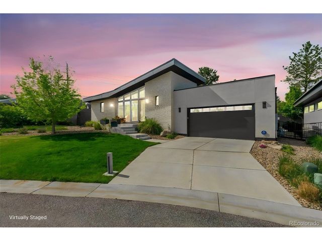 10 Wilder Ln, Littleton, CO 80123