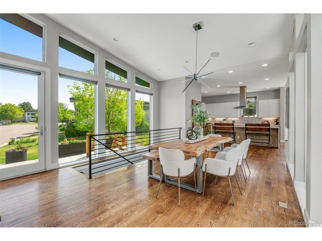10 Wilder Ln, Littleton, CO 80123