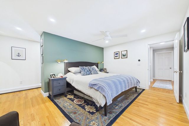 281 Neck Rd, Rochester, MA 02770