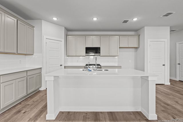 6571 Bufflehead Bend, Leon Valley, TX 78240