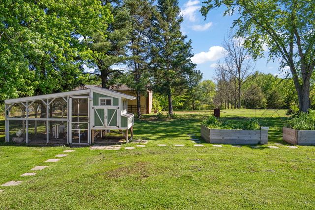 120 W 850 N, Valparaiso, IN 46385