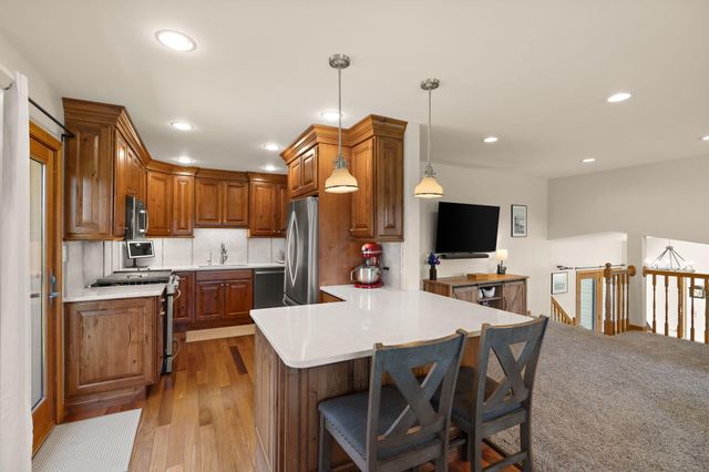 120 W 850 N, Valparaiso, IN 46385