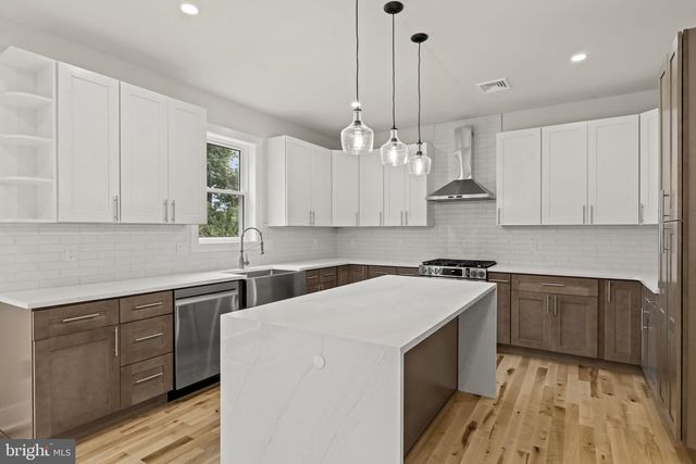 307 WASHINGTON CROSSING PENNINGTON RD, Titusville, NJ 08560