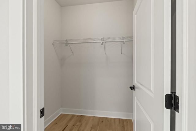 307 WASHINGTON CROSSING PENNINGTON RD, Titusville, NJ 08560