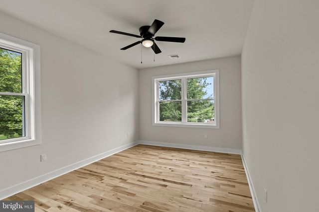 307 WASHINGTON CROSSING PENNINGTON RD, Titusville, NJ 08560