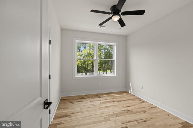 307 WASHINGTON CROSSING PENNINGTON RD, Titusville, NJ 08560