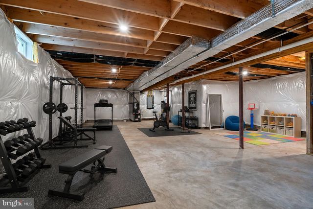 307 WASHINGTON CROSSING PENNINGTON RD, Titusville, NJ 08560