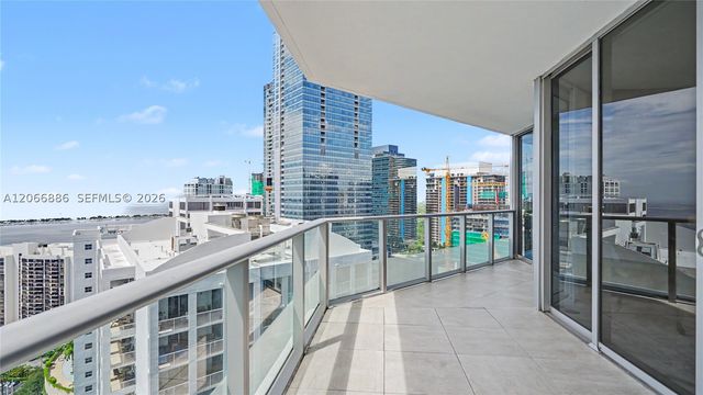 1300 Brickell Bay Dr 3102, Miami, FL 33131