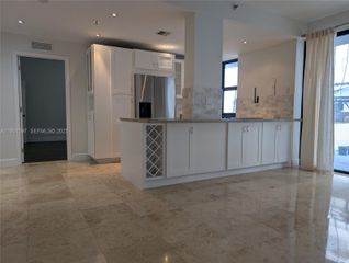 6061 Collins Ave 4E, Miami Beach, FL 33140