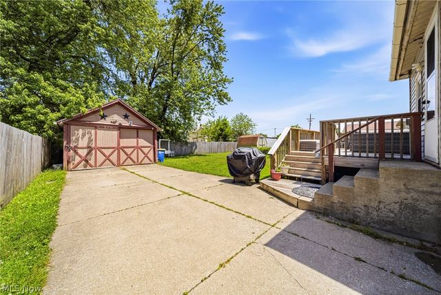1633 W 5th Street, Ashtabula, OH 44004