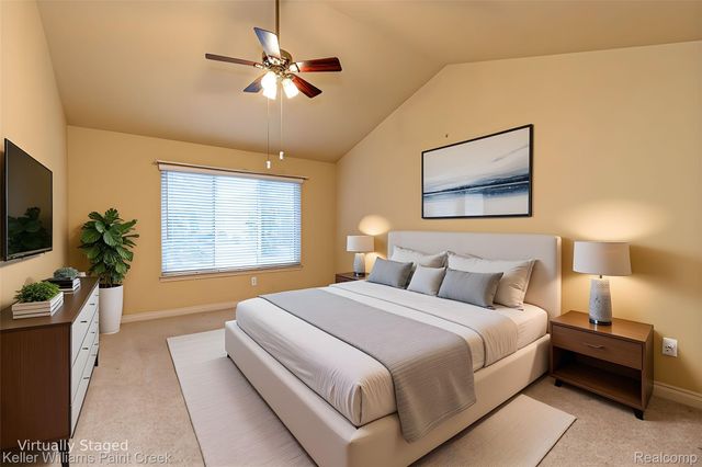 49675 Sable Creek Drive 30, Macomb Township, MI 48042