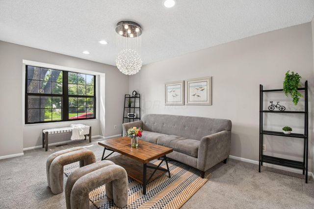4150 Eagle Head Drive, Columbus, OH 43230