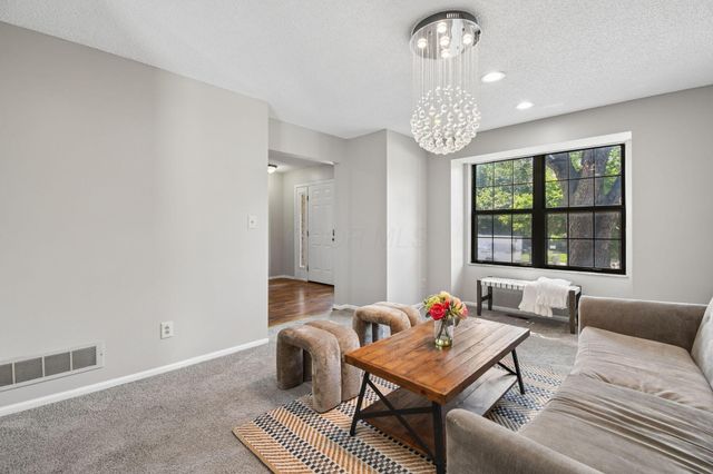 4150 Eagle Head Drive, Columbus, OH 43230