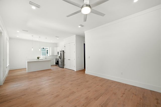 132 S 4th Street, Santa Rosa Beach, FL 32459