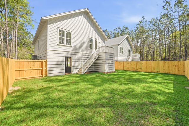 132 S 4th Street, Santa Rosa Beach, FL 32459