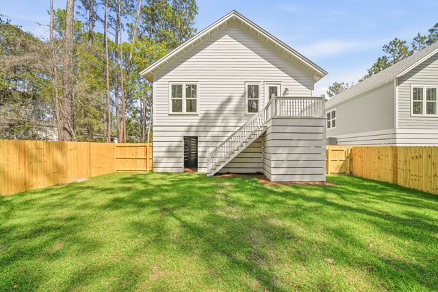 132 S 4th Street, Santa Rosa Beach, FL 32459