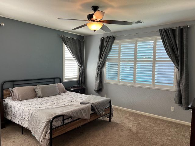 3742 Wrenwood Avenue, Clovis, CA 93619