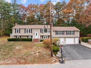 34 Surrey Drive, Plymouth, MA 02360