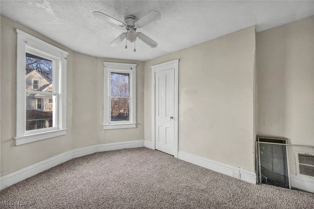 8110 Melrose Avenue, Cleveland, OH 44103