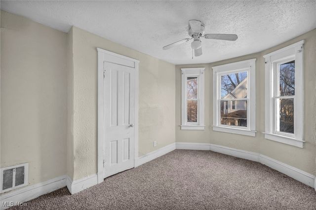 8110 Melrose Avenue, Cleveland, OH 44103