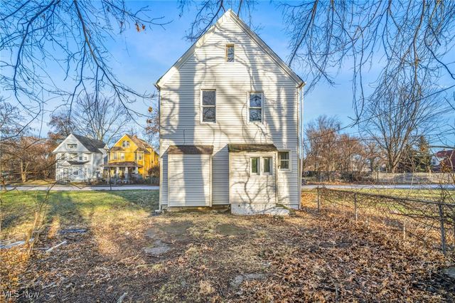 8110 Melrose Avenue, Cleveland, OH 44103