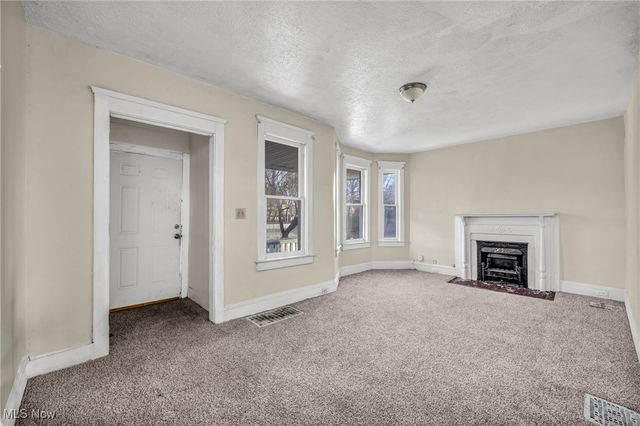 8110 Melrose Avenue, Cleveland, OH 44103