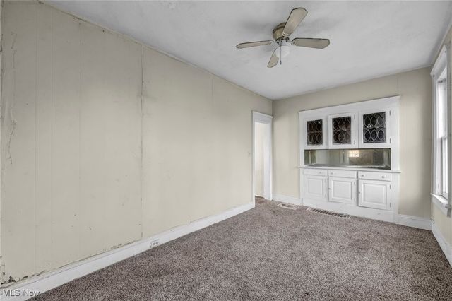 8110 Melrose Avenue, Cleveland, OH 44103