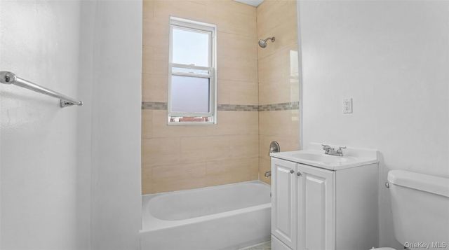 937 E 225th Street, Bronx, NY 10466